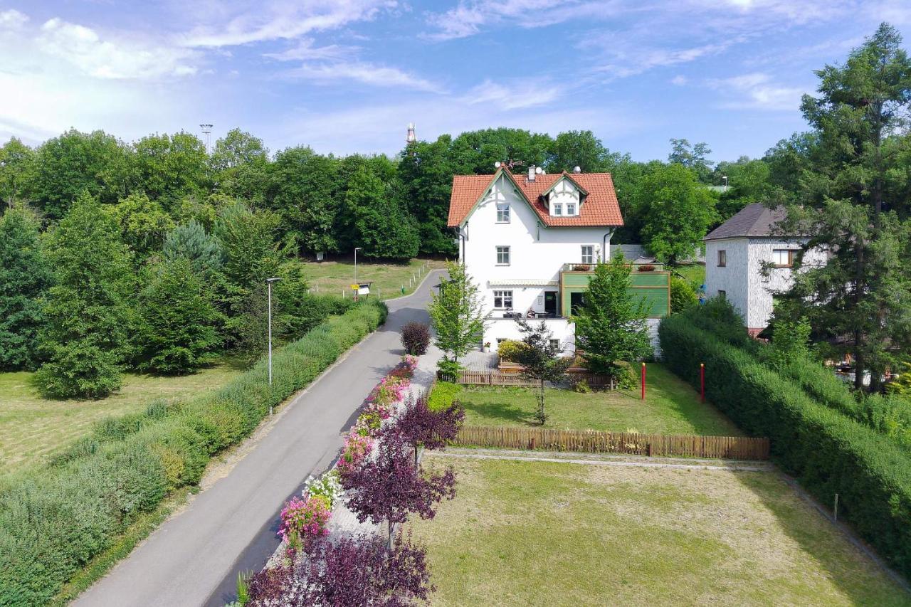 Hotel U Parku Hořovice Esterno foto