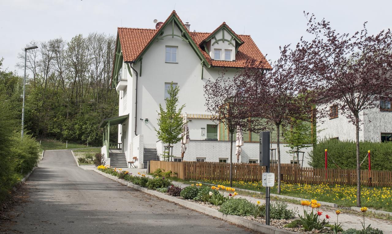 Hotel U Parku Hořovice Esterno foto